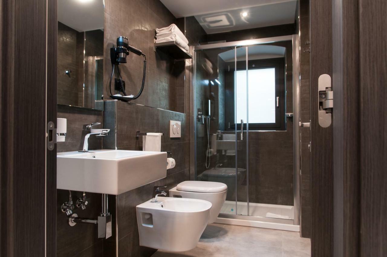 Moderno 3* Bari